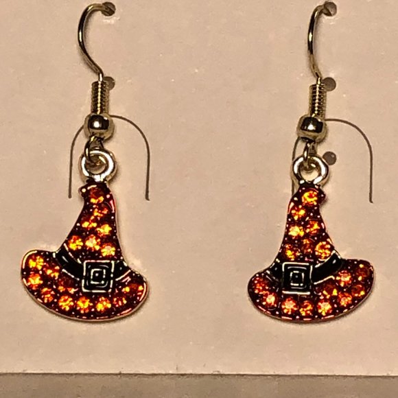 Holiday Hat Earrings - Picture 1 of 6